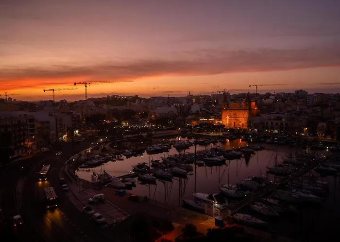Διαμέρισμα The Address Seafront With Hot Tub *