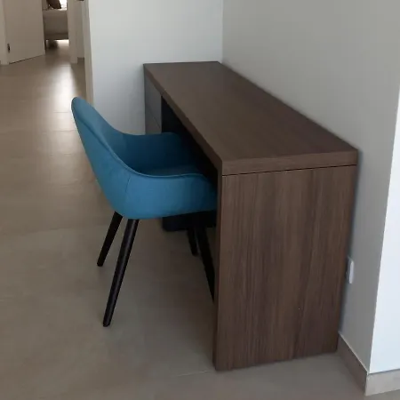 Appartement The Address Seafront With Hot Tub Pietà