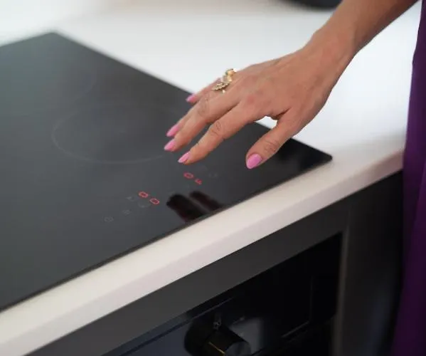 The Address Seafront With Hot Tub 公寓 Pietà