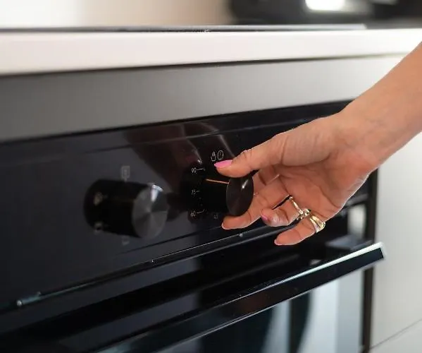 The Address Seafront With Hot Tub Apartmán