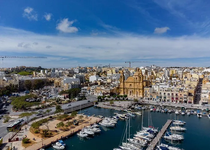 The Address Seafront With Hot Tub Apartmán *